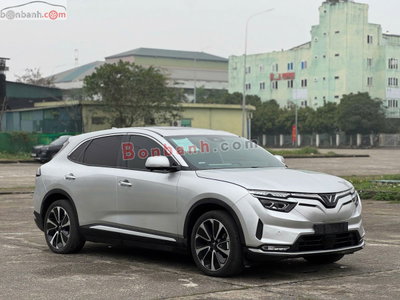 Xe VinFast VF8 Plus AWD 2023