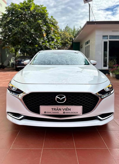 Mazda 3 Luxury 2025 Luxury - 7000 km