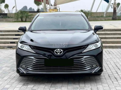 Toyota Camry 2021 2.5Q Đen