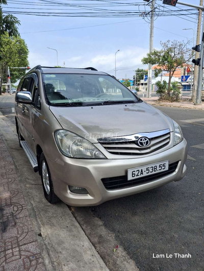 Toyota Innova 2010 G