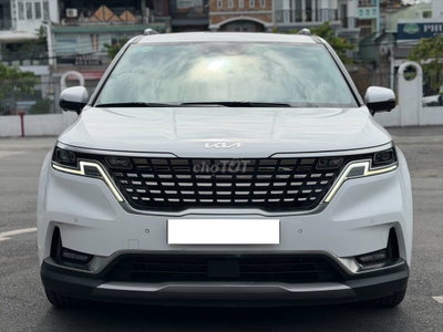 KIA Carnival 2023 Signature 3.5G Trắng 53000 km