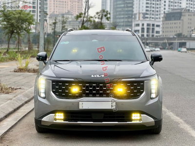 Xe Kia Carnival Signature 1.6 Turbo HEV 7S 2025
