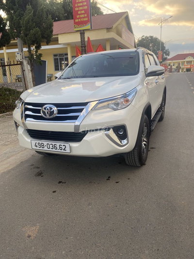 Toyota Fortuner 2017 2.7V 4x2 AT 61.000km Trắng
