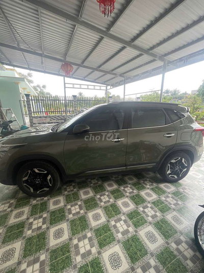 2024 1.5 Premium - 8000 km