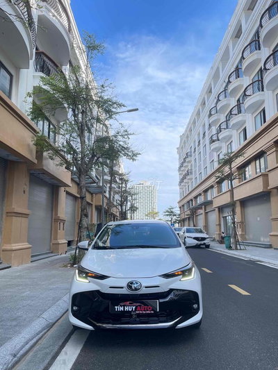 Toyota Vios 2025 G 10.000 km Trắng