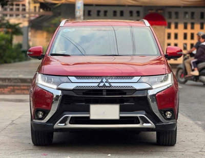 Mitsubishi Outlander 2020 Đỏ 75000 km