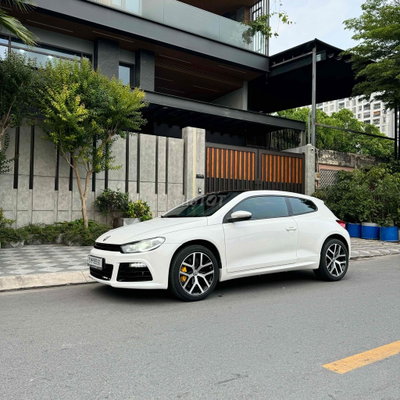 Volkswagen Scirocco 2010 2.0TSI chỉ hơn 300tr