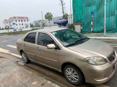 Toyota Vios 2005 Vàng cát