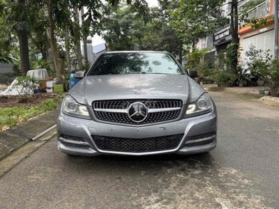 Mercedes-Benz C250 2013 Xám 116094 km