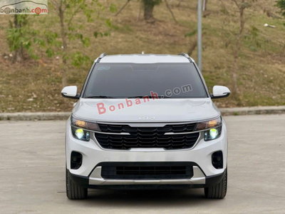 Xe Kia Seltos Deluxe 1.5 AT 2024