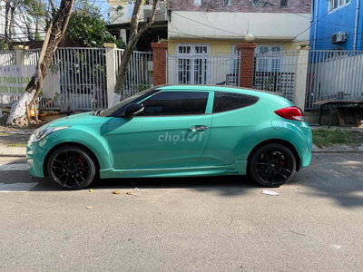 Hyundai Veloster 2011 1.6 GDI AT - 157000 km