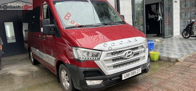 Xe Hyundai Solati Limousine 2.5 MT 2019