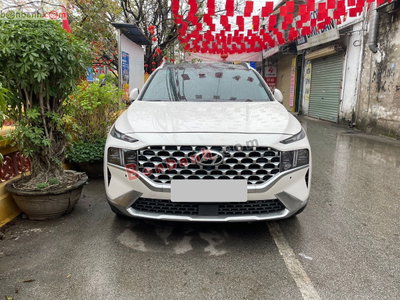 Xe Hyundai SantaFe Cao cấp 2.5L HTRAC 2024