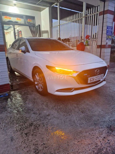 MAZDA 3 PREMIUM 2024