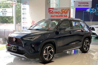 Xe Toyota Yaris Cross 2026