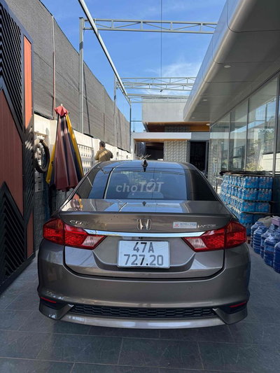 Honda City 2017 1.5 TOP - 160000 km