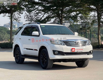 Xe Toyota Fortuner TRD Sportivo 4x4 AT 2014