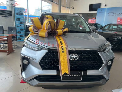 Xe Toyota Veloz Cross Top 1.5 CVT 2025