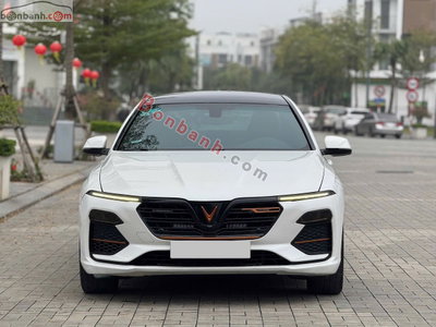 Xe VinFast Lux A 2.0 Tiêu chuẩn 2022