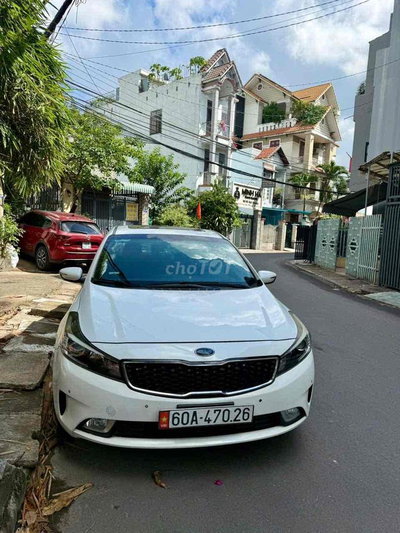 Kia Cerato 2018 1.6 AT - 98000 km