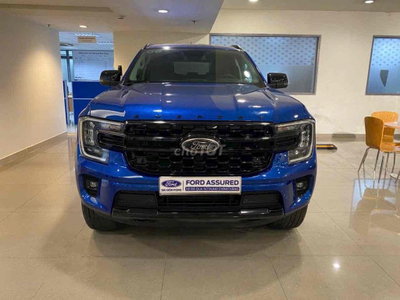 Ford Everest Sport 2023 Xanh - 39.000 km