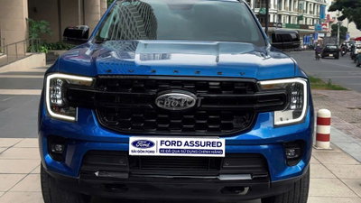 Ford Everest Sport 2023 Xanh - 39.000 km
