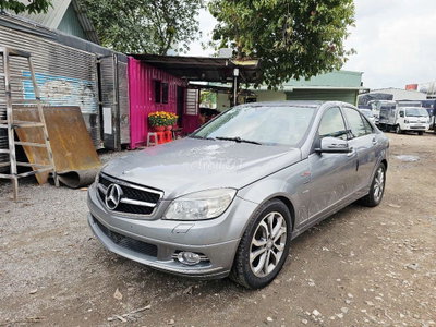 Mercedes-Benz C200 2011 Xám
