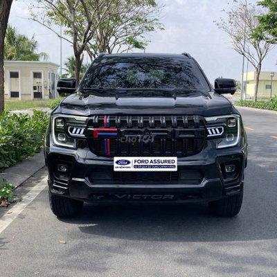 Ford Everest 2025 Titanium 4x4 Đen