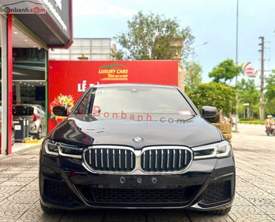 Xe BMW 5 Series 530i M Sport 2022