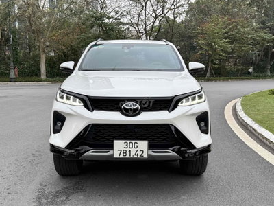 CẦN BÁN FORTUNER LEGENDER 2 CẦU MÁY DẦU MODEL 2021