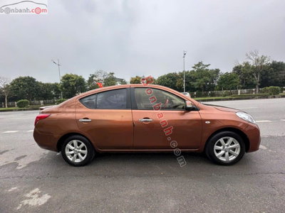 Xe Nissan Sunny XV 2018