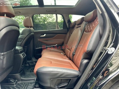 Xe Hyundai SantaFe Cao cấp 2.5L HTRAC 2022