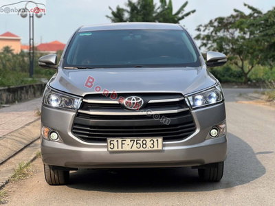 Xe Toyota Innova 2.0G 2016