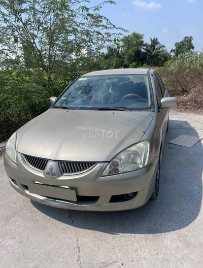 Mitsubishi Lancer Vàng cát
