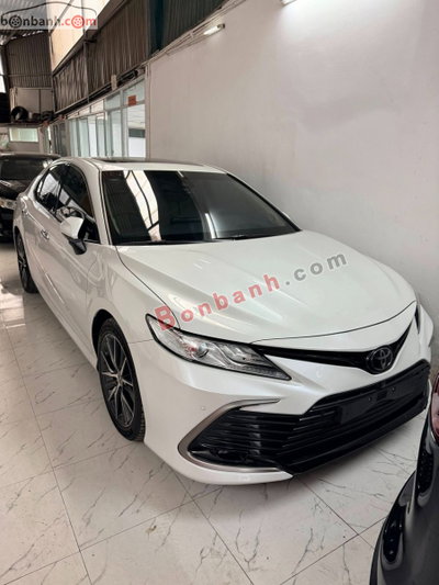 Xe Toyota Camry 2.5Q 2023