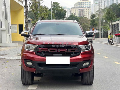 Ford Everest 2.0Titanium 4x2 sx 2021 màu đỏ