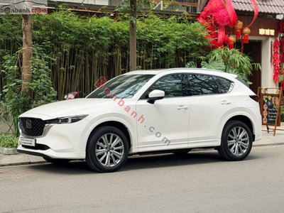 Xe Mazda CX5 Premium Exclusive 2.0 AT 2025