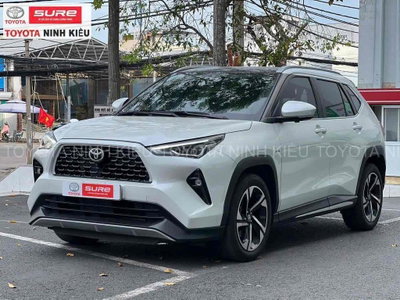 Toyota Yaris Cross 2023 1.5HEV Trắng 48.999 km