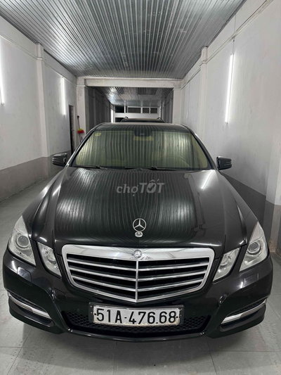 Mercedes Benz E Class 2012 E250 - 120000 km