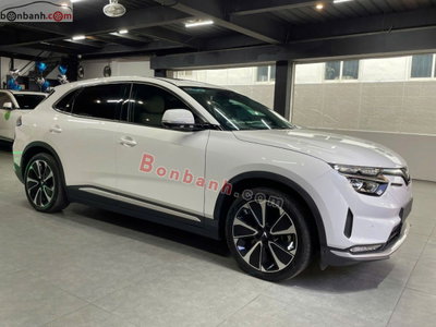 Xe VinFast VF8 Plus AWD 2023