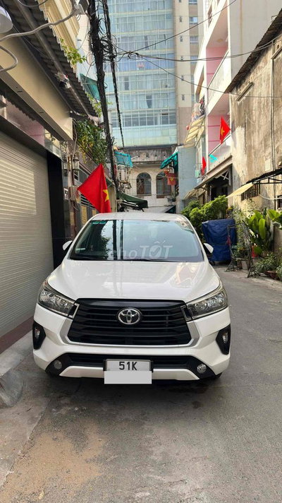 Toyota Innova 2021 E 2.0 MT - 69000 km
