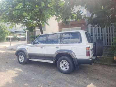 Toyota Land Cruiser L80 Trắng