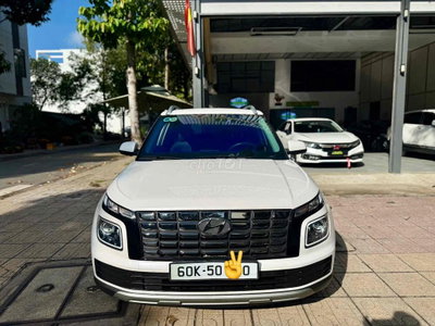 Hyundai Venue 2024 Trắng 5700 km