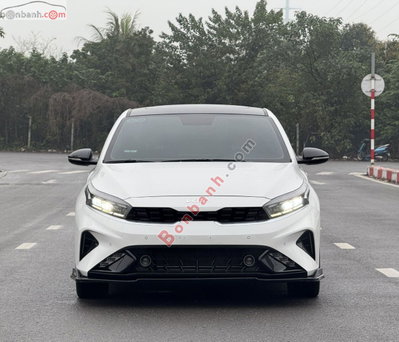 Xe Kia K3 Premium 2.0 AT 2024
