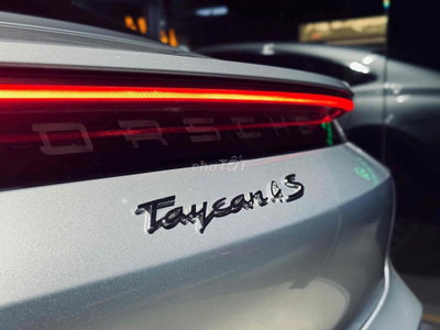 Porsche Taycan 4S Bạc 21000 miles