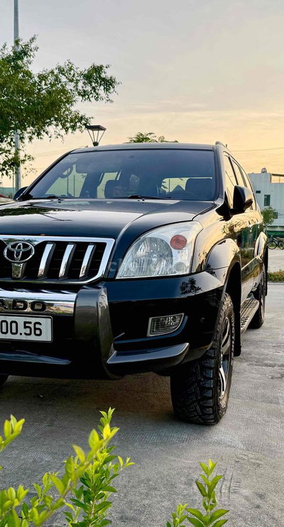Toyota Land Cruiser Prado, xe gia đình cán bộ