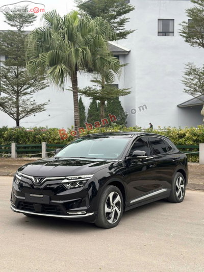Xe VinFast VF8 Eco AWD 2023
