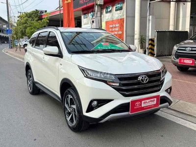 Toyota Rush 2020, Trắng, biển TP(còn giảm)