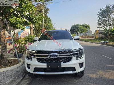Xe Ford Everest Platinum 2.0L 4x4 AT 2026