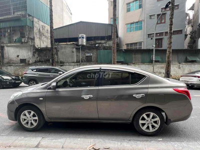 Nissan XL 2024 70000 km Xám